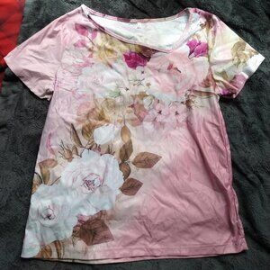 Women's Lightweight T-Shirt Size Medium